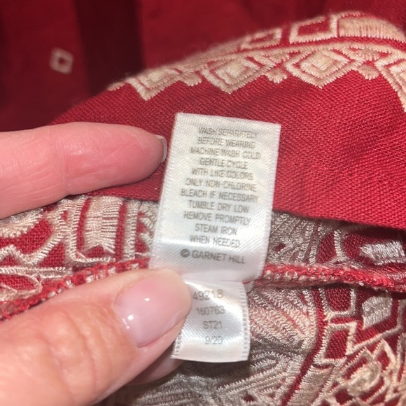 Garnet Hill burgundy sheath dress, embroidered with pockets 100% linen, NWT SZ8 - Picture 9 of 10